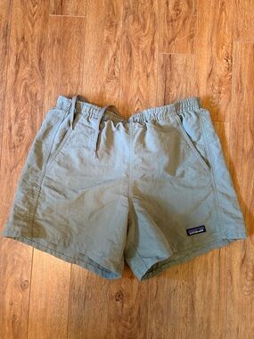 Women’s baggies